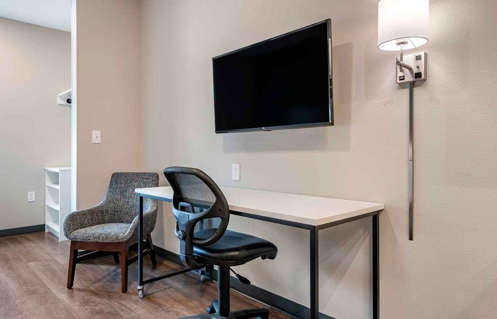 Extended Stay America Premier Suites - Tampa - Fairgrounds - Casino 객실 사진